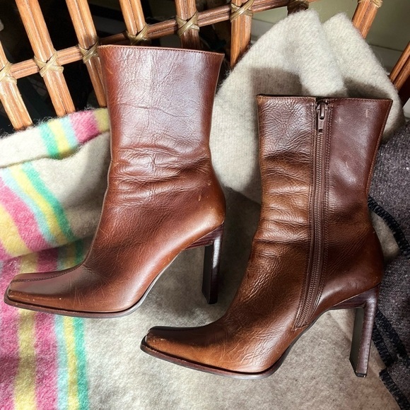 Steve Madden Heel Boots - Picture 8 of 9